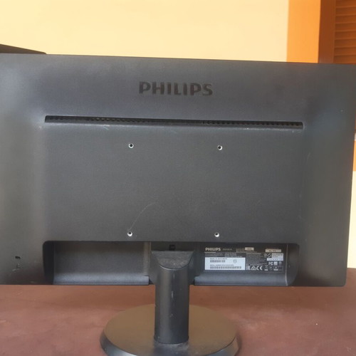 Philips 19 LED monitor used, fully functional with minimal wear