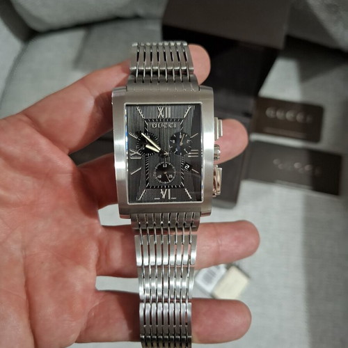 Gucci Chrono Wristwatch like new, men's, gray