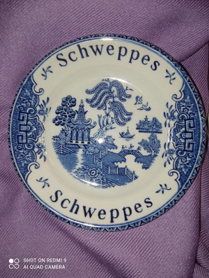 Vintage Schweppes Blue Willow Mini Trays Set of 2, like new