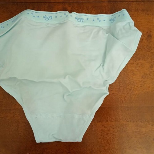 Sloggi 100 mini briefs, size 38, pale green