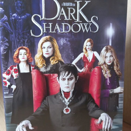 Dark Shadows DVD like new with English subtitles
