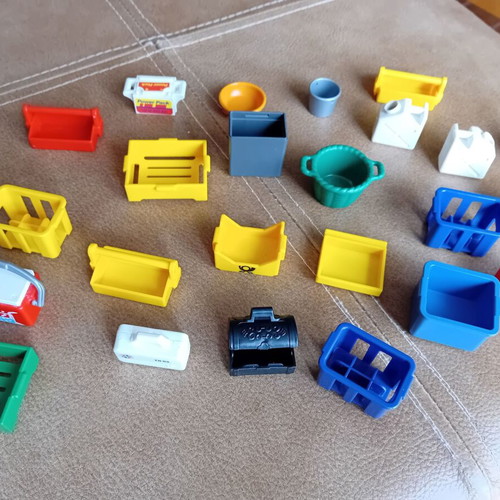 Playmobil accessories like new, boxes and parts