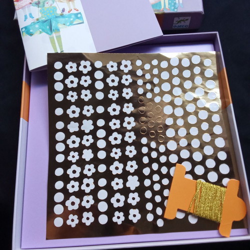Papier Creatif Folding Art board game used