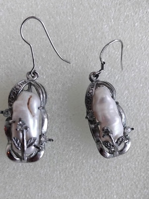 Silver 925 Earrings with Genuine Baroque Pearls like new