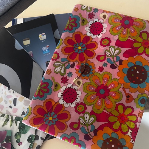 Folders used, pack of 26 with two smaller as gift