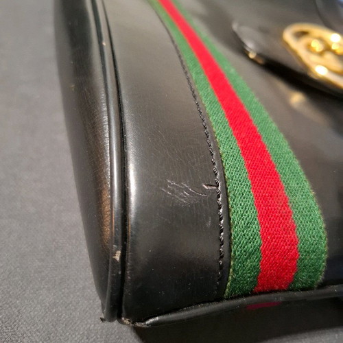 Τσάντα ώμου Gucci vintage μαύρη δερμάτινη μεταχειρισμένη σε καλή κατάσταση