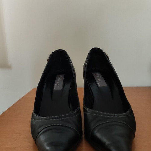 Tsitsivas pointed leather pump used, black, size 39