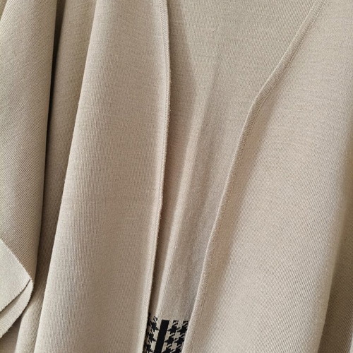 Women's scarf like new camel color with geometric patterns