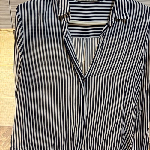 Zara striped shirt like new, size S 36 8, black and white