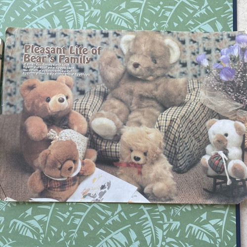 Correspondence pack like new