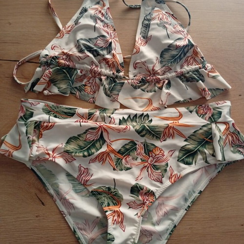 Lapop women's bikini XL like new, multicolor
