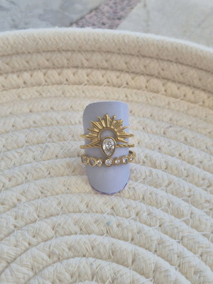 Golden Sun ring set new, 3 pieces with zircon