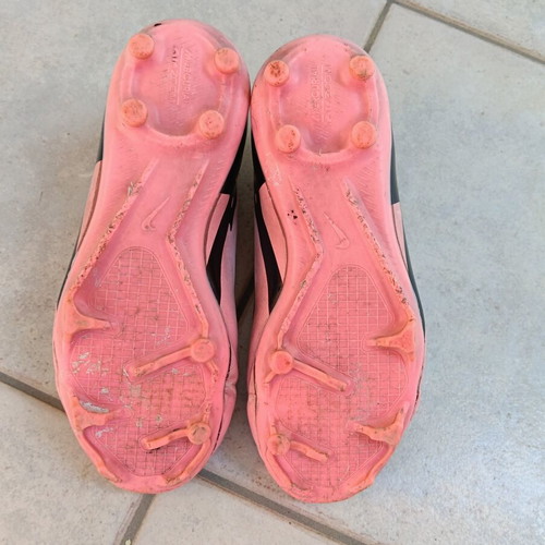 Nike Mercurial Air Zoom football shoes used, size 34, black and pink