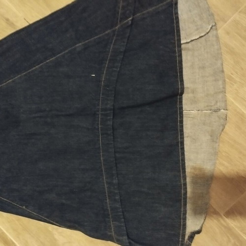 Denim skirt like new, size 29, fitted shape