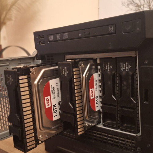 HP Proliant Micro Server Gen8 used, 8-core Xeon CPU, 16GB RAM, 2x1TB HDD