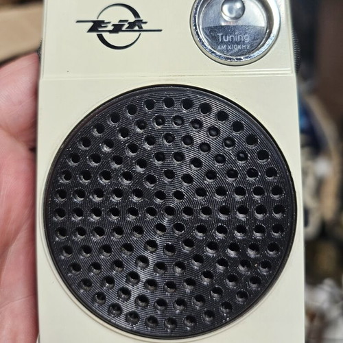 Portable AM radio vintage, used