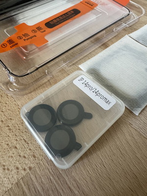 Full Protection Set for iPhone 14 Pro with Silicone Case and Tempered Glass