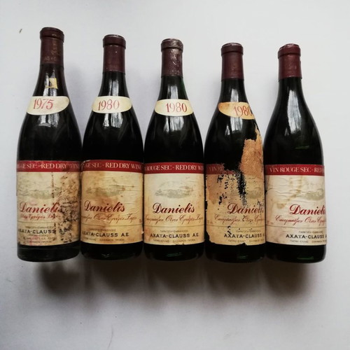 Φιάλες παλαιωμένου οίνου Danielis από Αχαΐα-Claus, 700 ml, 1975 και 1980