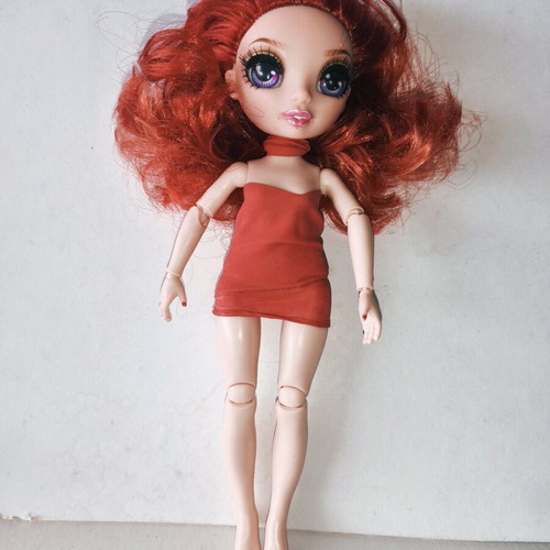 Rainbow High Jr Ruby doll used, 23 cm height
