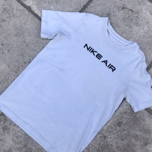 Nike Air white tee like new, size small