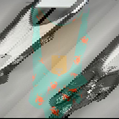 Παιδικό ολόσωμο μαγιό OAS με καβουράκια και βολάν, καινούργιο, 4-5 ετών