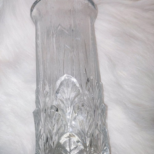 Vintage Italian Fidenza vase 1980 like new, pressed glass