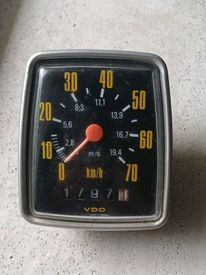 Vintage bicycle speedometer VDO 121.065/002/ W1625 used