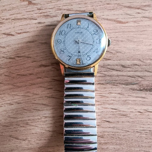 Vintage Pobeda mechanical watch used, gold tone