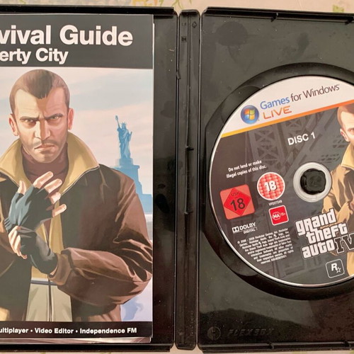 Gta IV PC full game like new, collectible with manual and survival guide