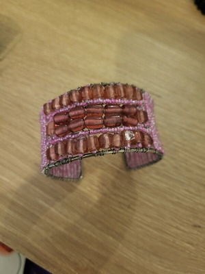 Pink bracelet like new, worn few times