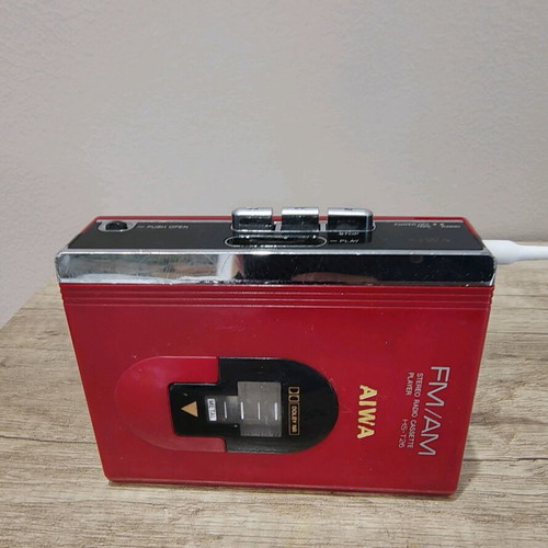 Walkman Aiwa HS-G34 – Baladeur Cassette Vintage, état Correct