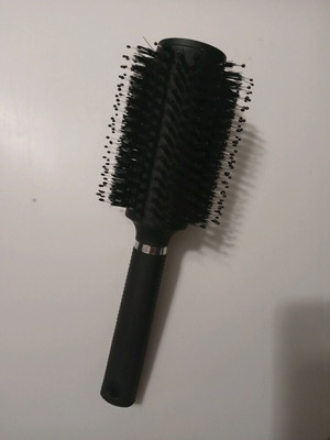 Money and valuables hiding brush like new