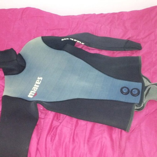 Mares Wetsuit used, full body diving suit