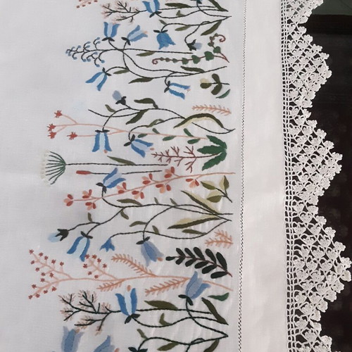 Tablecloth handmade like new, linen fabric 1.65×1.67