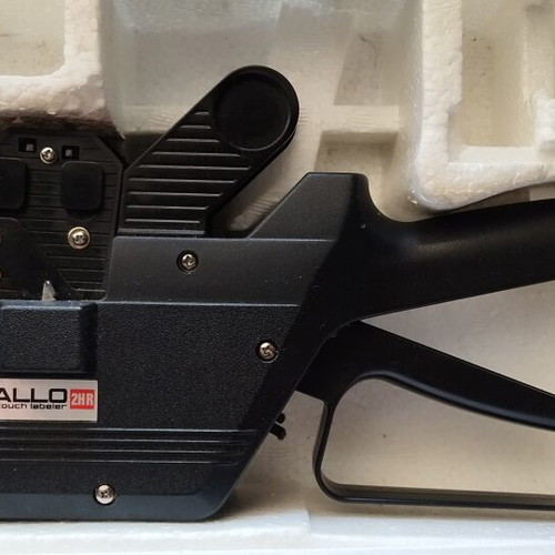 Hallo 210 professional labeler new, made in Japan