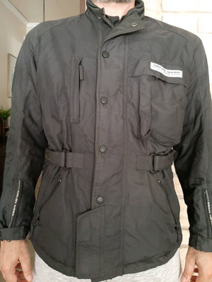 Arlen Ness motorcycle jacket used with protective pads and removable lining