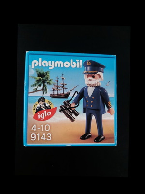Playmobil 9143 Captain Iglo – SEALED / Collectible