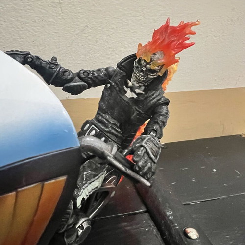 Marvel Ghost Rider figure used, Toy Biz 2004