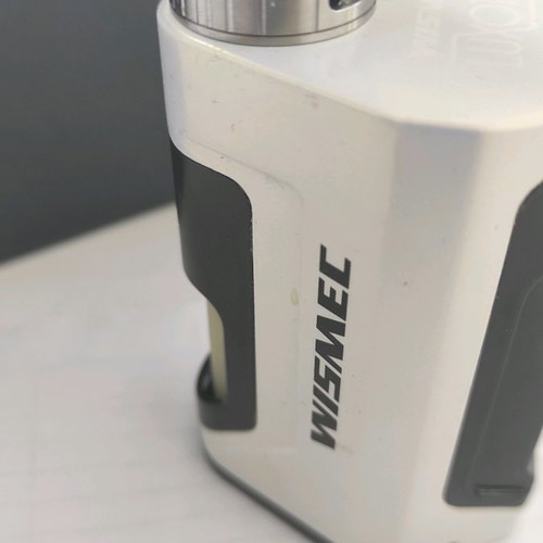 Wismec Luxotic DF Box Mod used, white pearl with silicone cover