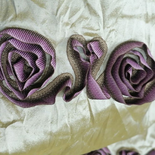 Silk with handmade embroidery opaque, high quality 1.44x2.80