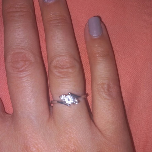 Silver ring with stones like new