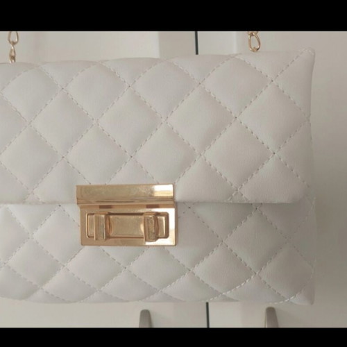 White small bag like new