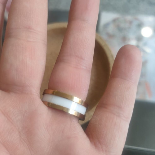 Steel ring size 56 like new, white and gold colors