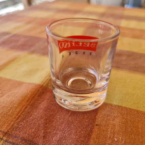 Seliko Vodka collectible shot glass used 90-2000