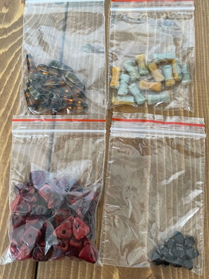 Bead pack like new, 4 bags included