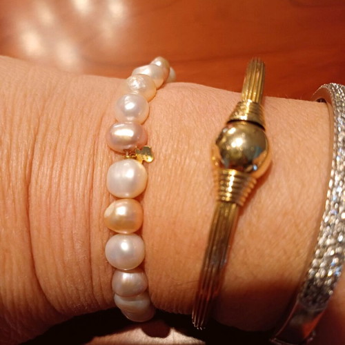 Tous bracelet with genuine pearls and gold bear like new