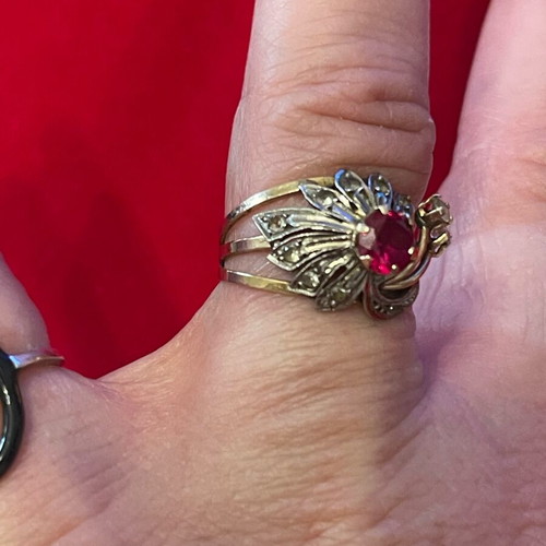 Gold ring 18K with semi-precious stones used, 2.7 g