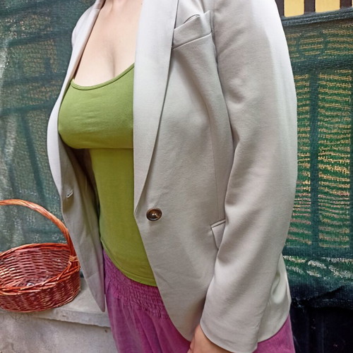 Brunello Cucinelli Monili Collar Wool Blazer like new, size 38, beige