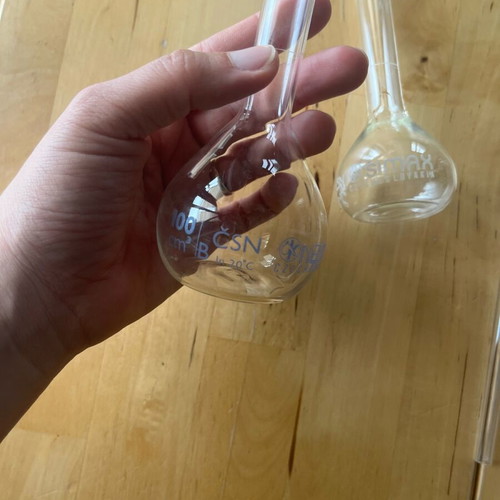 Glass laboratory items used, pack of 4 pieces