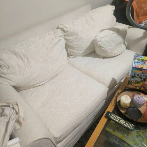 Two-seater sofa like new with cushions and washable covers